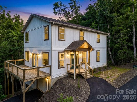 Photo of 36 Pierpoint Drive, Lake Lure, NC 28746 (MLS # 4426662)