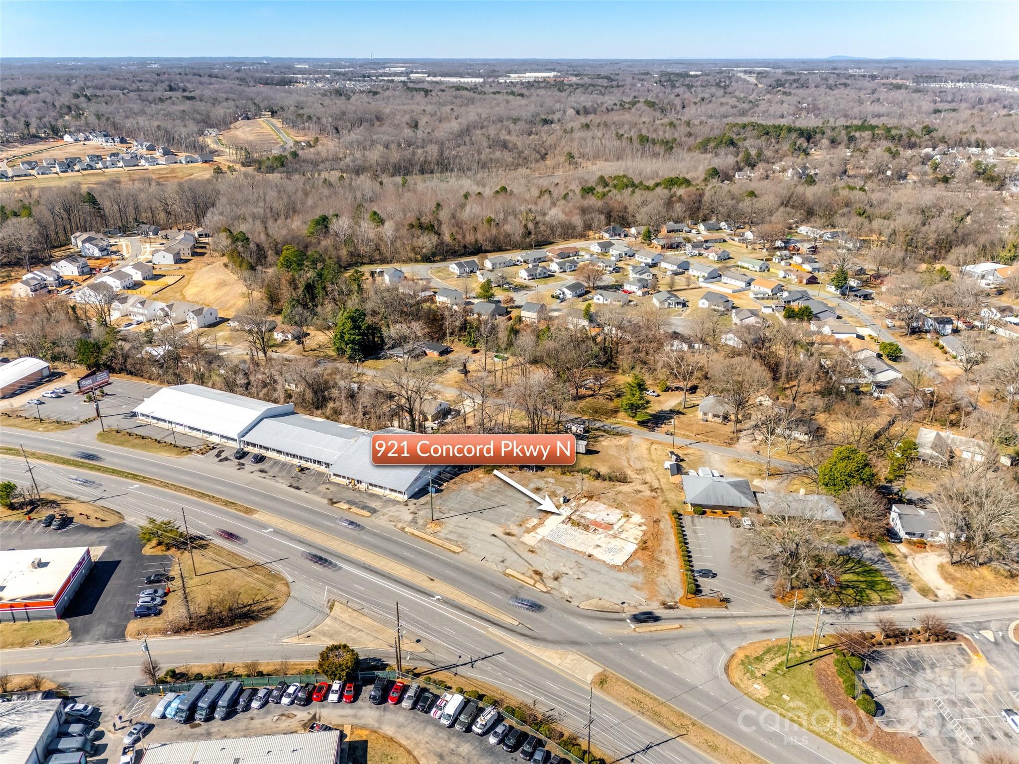 921 Concord Parkway Highway N