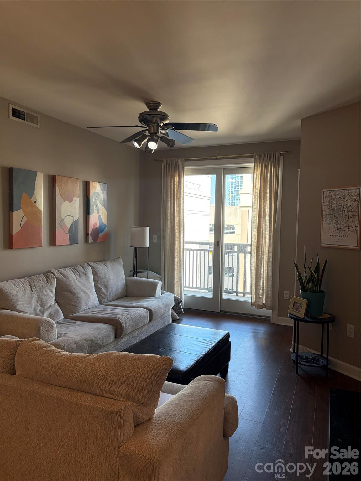 718 W Trade Street 707