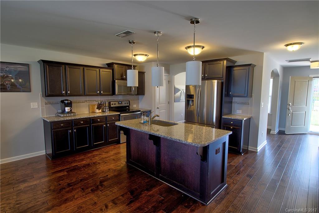 Mallard Pointe - Residential