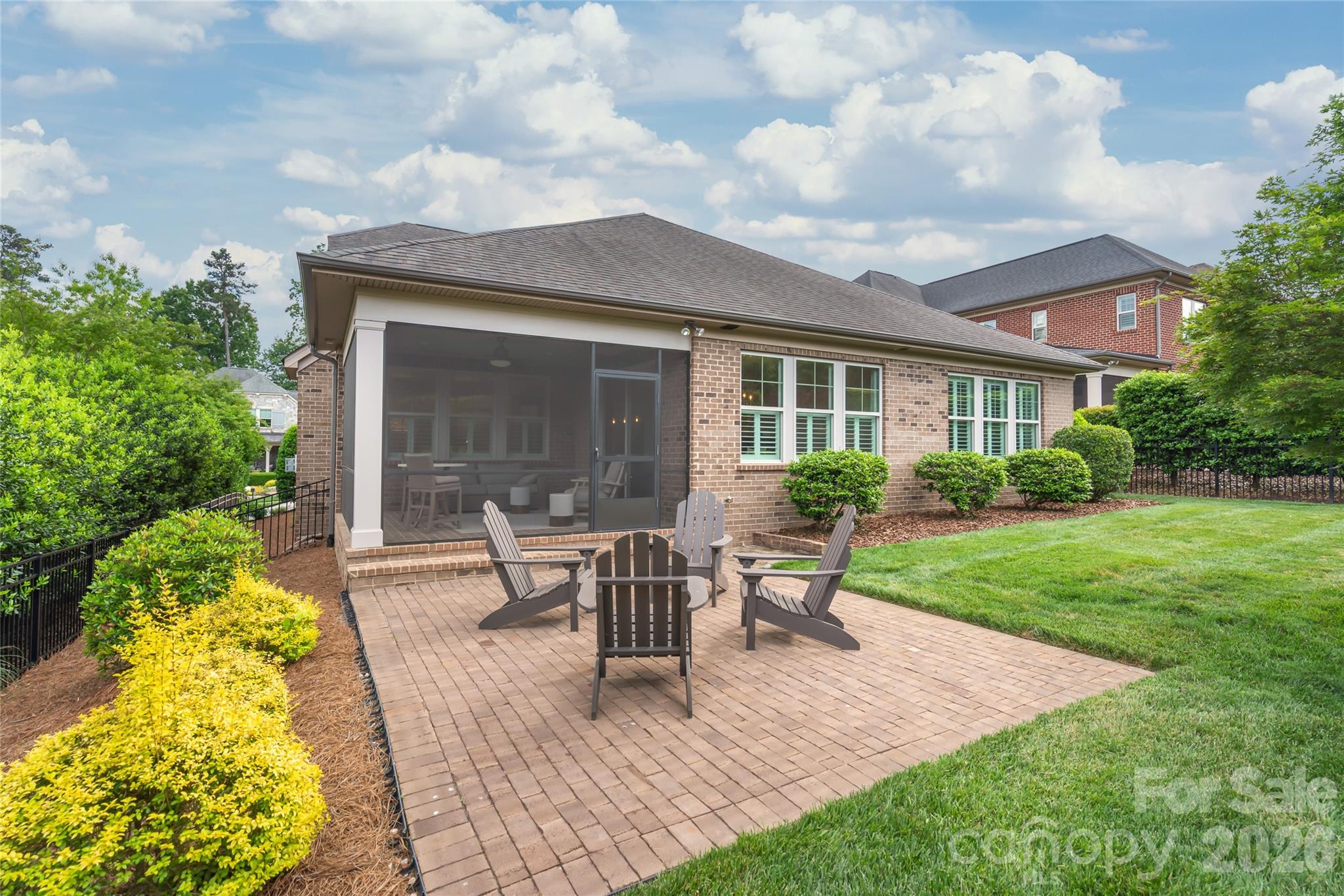 Robbins Park - Residential