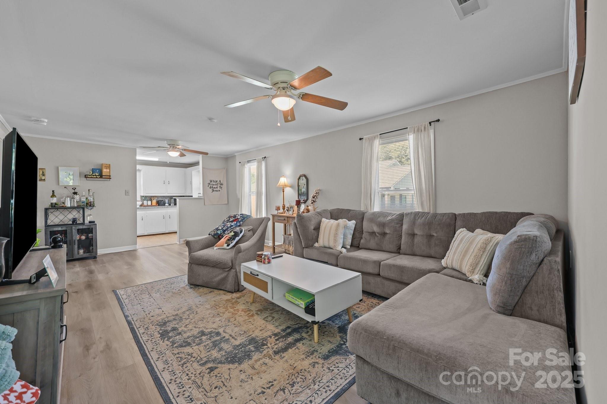 1052 E 22nd Street