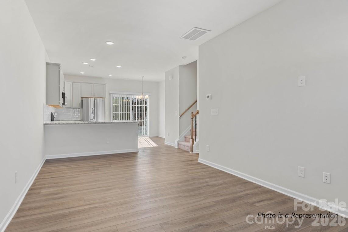 4136 Olympus Avenue 302