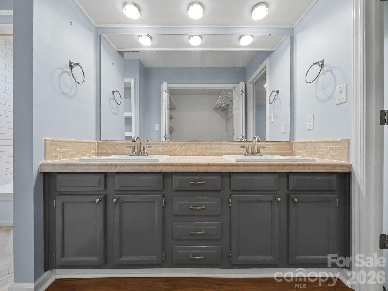 Park Walk - Residential