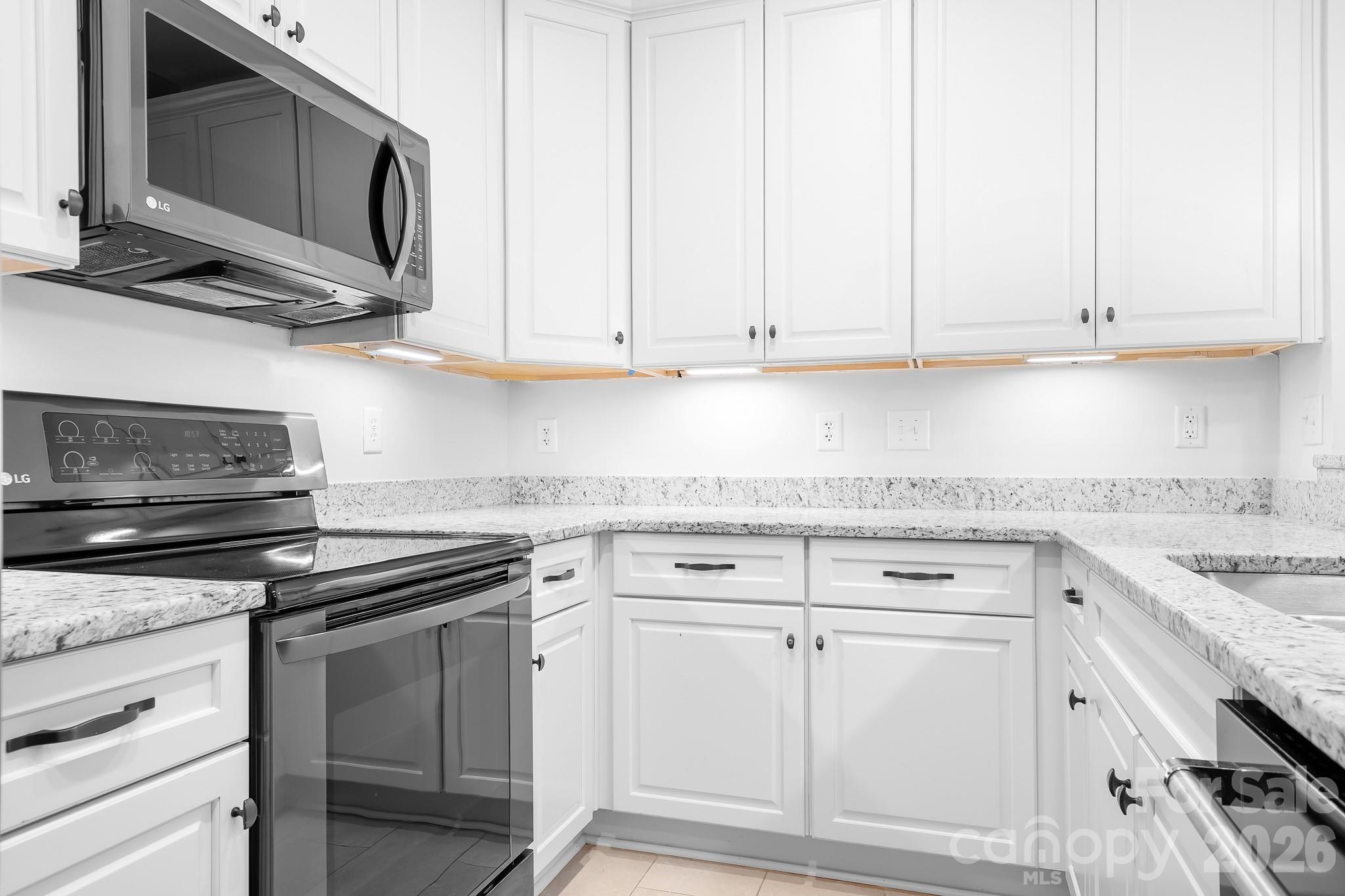 714 Northeast Drive 52