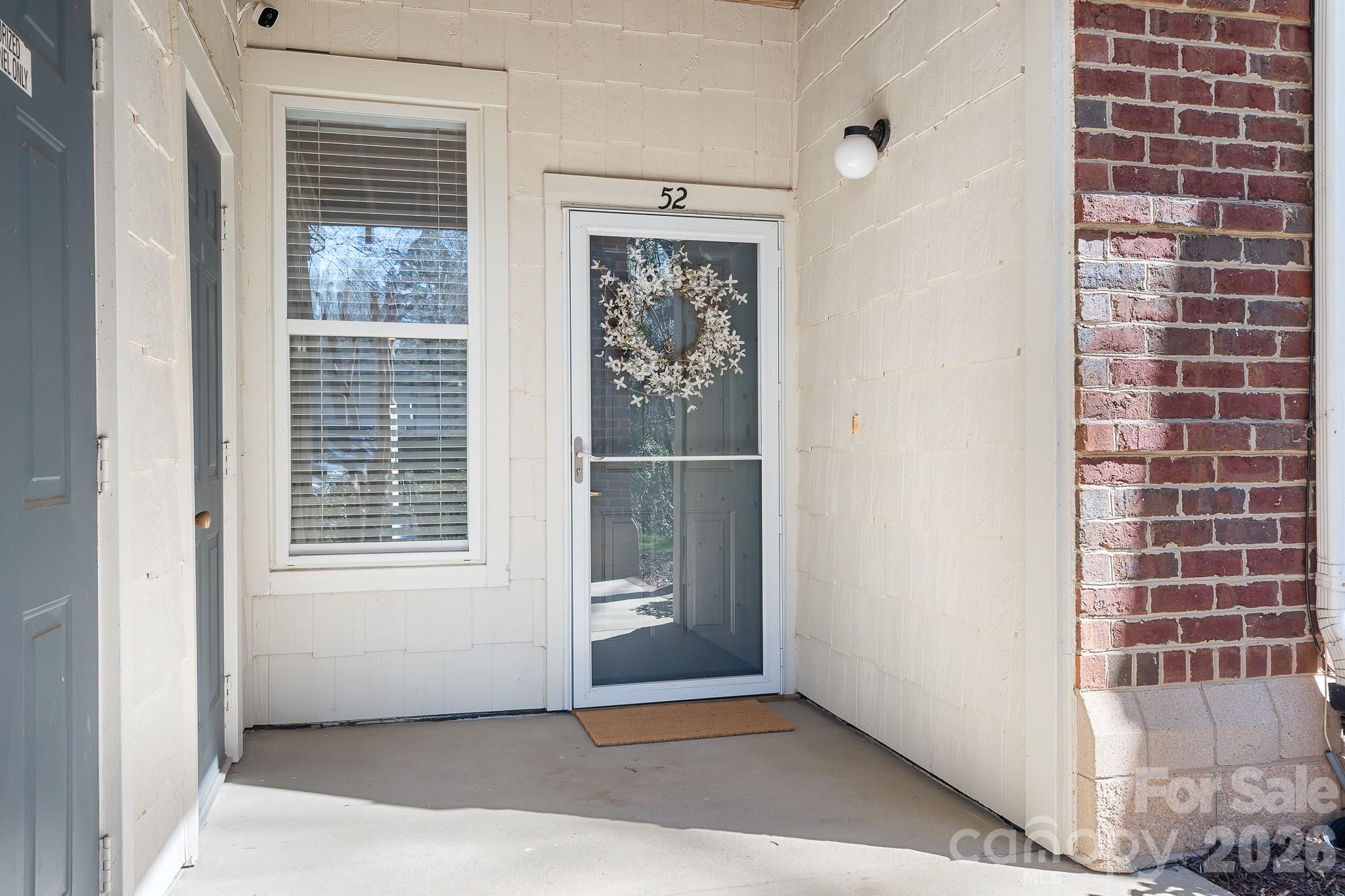 714 Northeast Drive 52