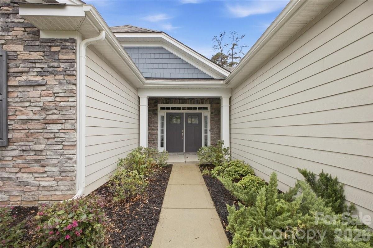 1221 Acosta Court