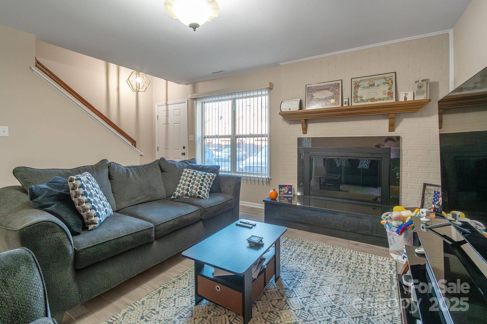 2350 Brookview Court