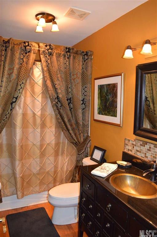 Olivers Landing - Residential