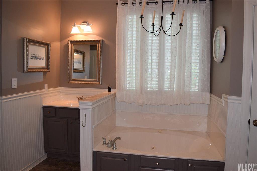 Olivers Landing - Residential