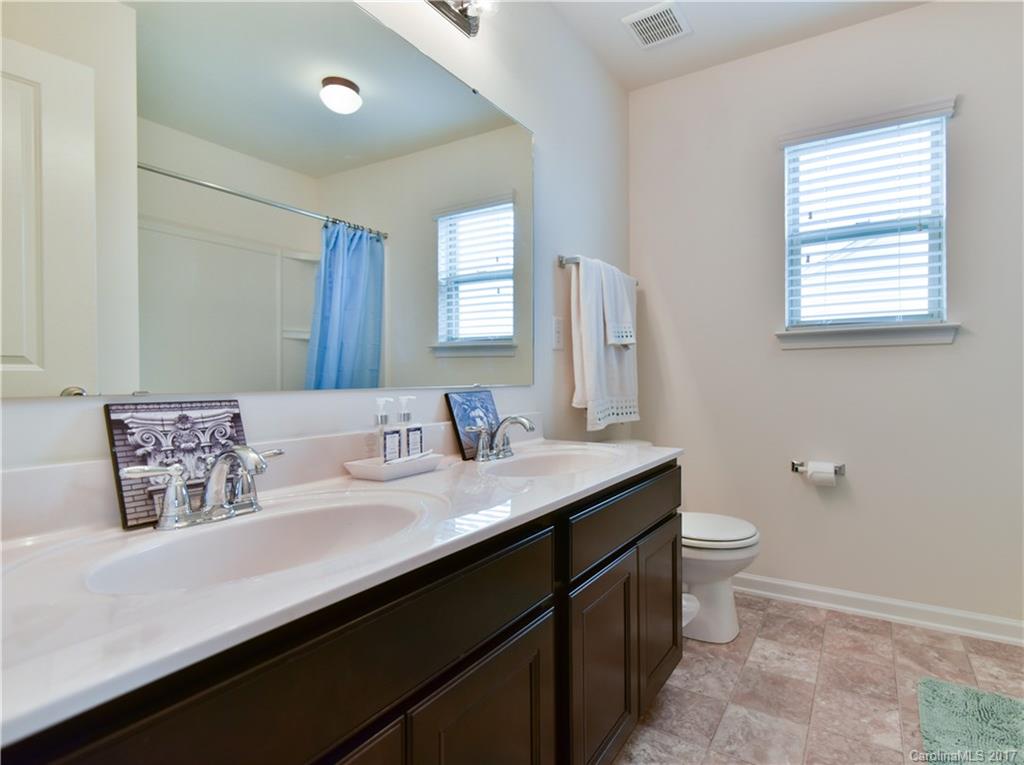 University Commons - Residential