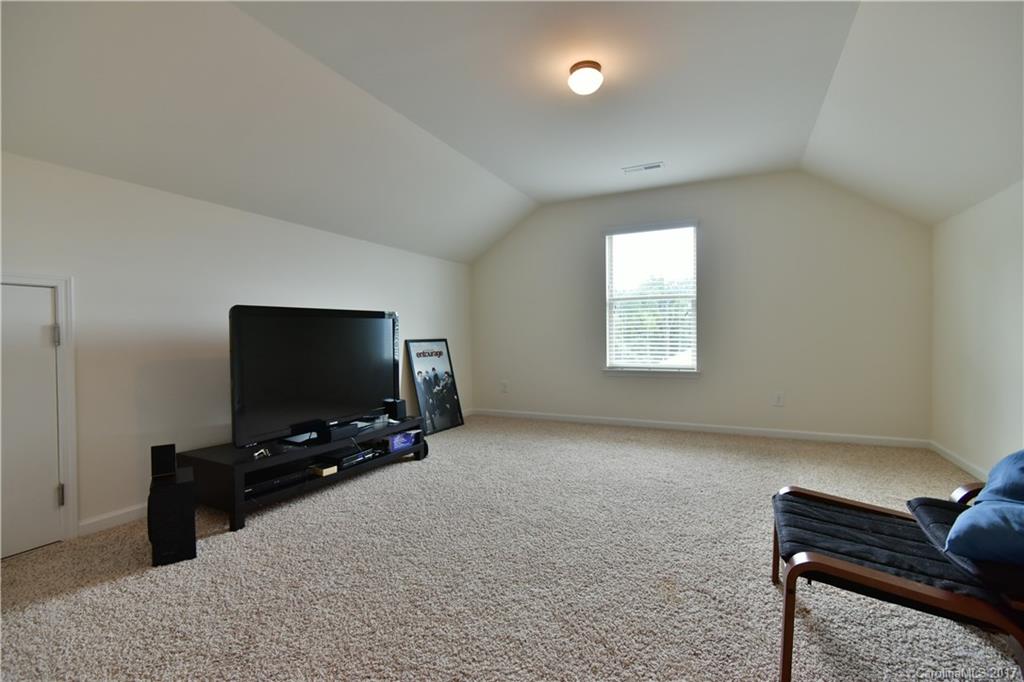 University Commons - Residential