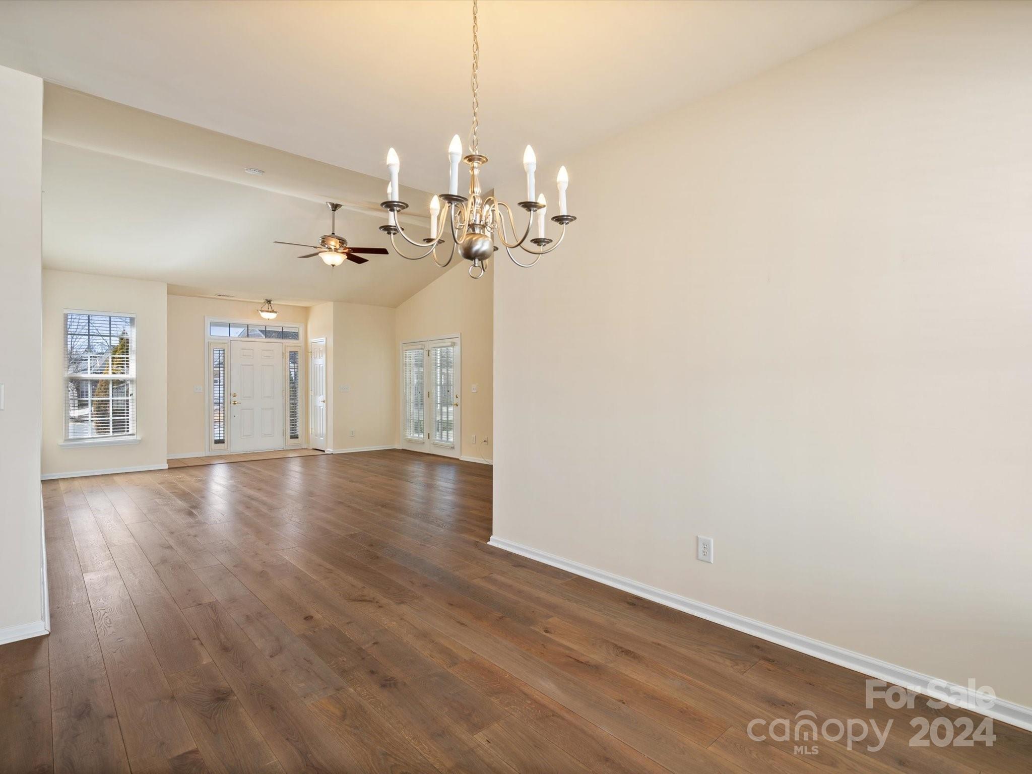 The Traditions at Lawyers Glen - Residential