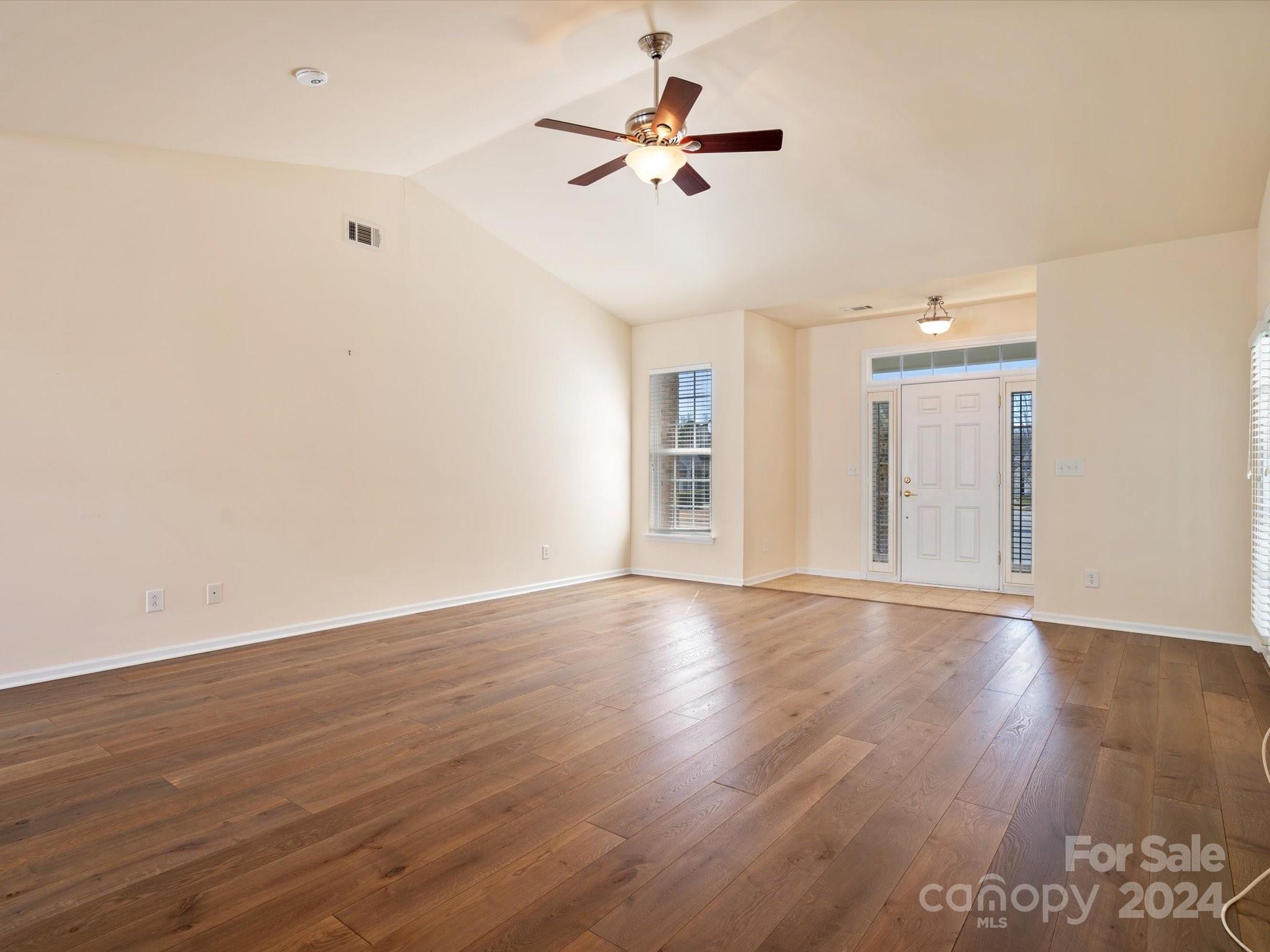 The Traditions at Lawyers Glen - Residential