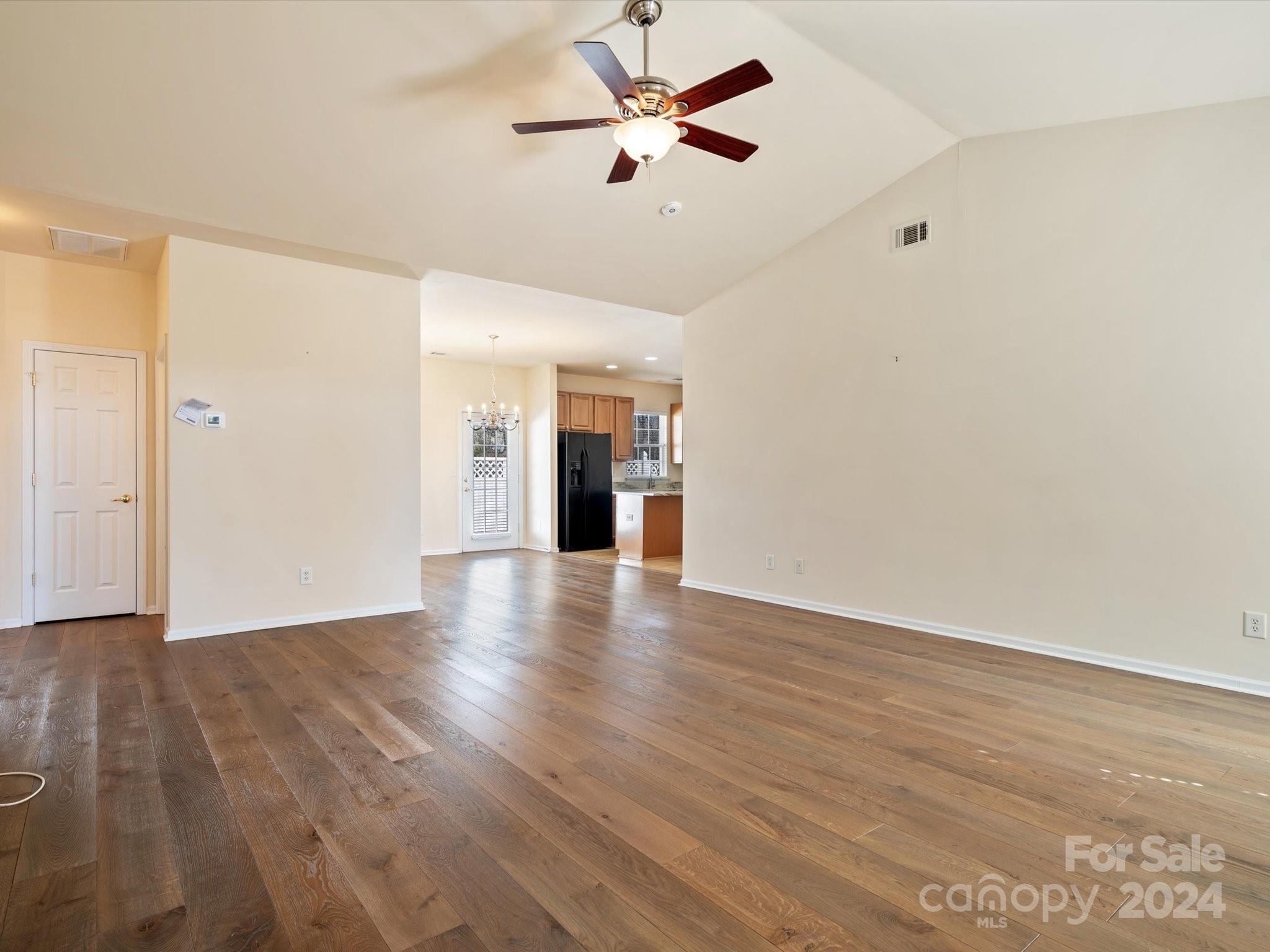 The Traditions at Lawyers Glen - Residential