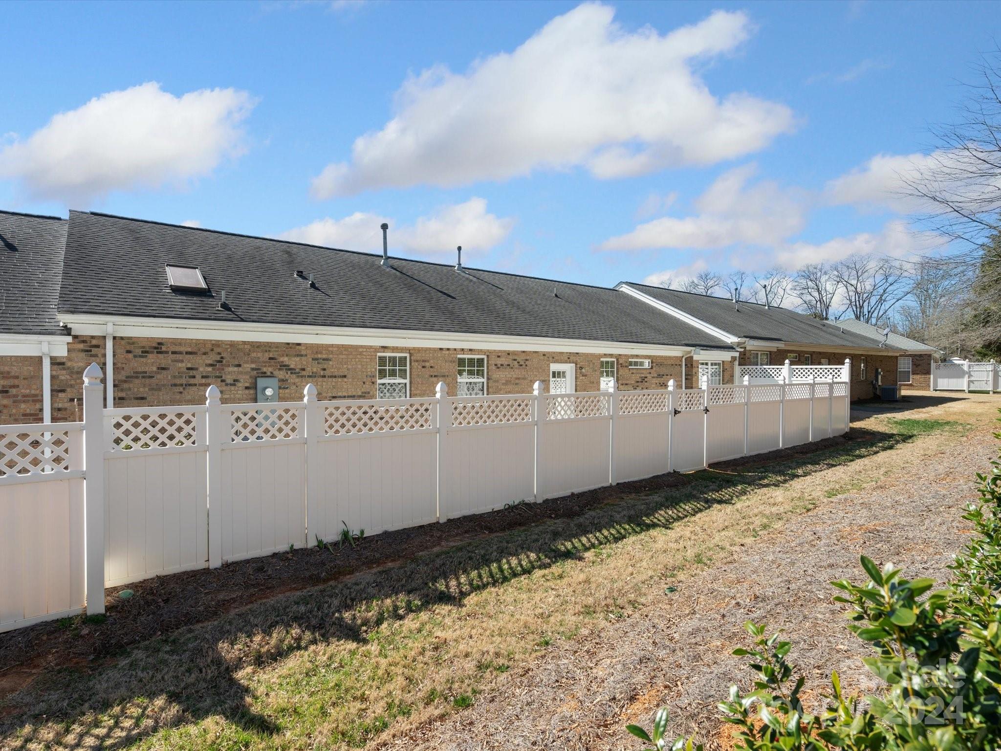 The Traditions at Lawyers Glen - Residential