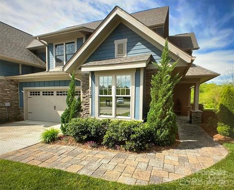 112 Westfield Way Candler NC 28715