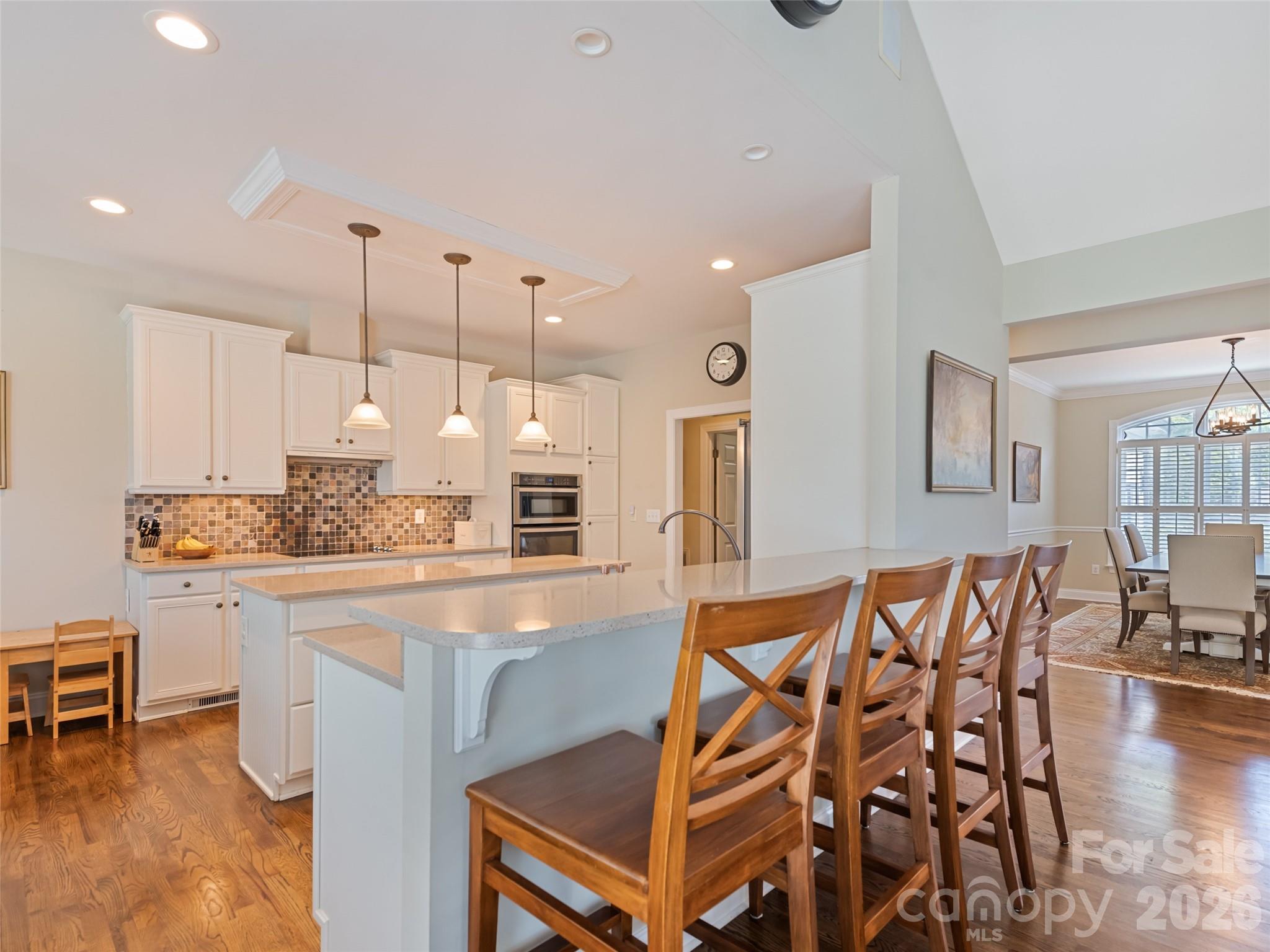 High Vista Falls - Residential