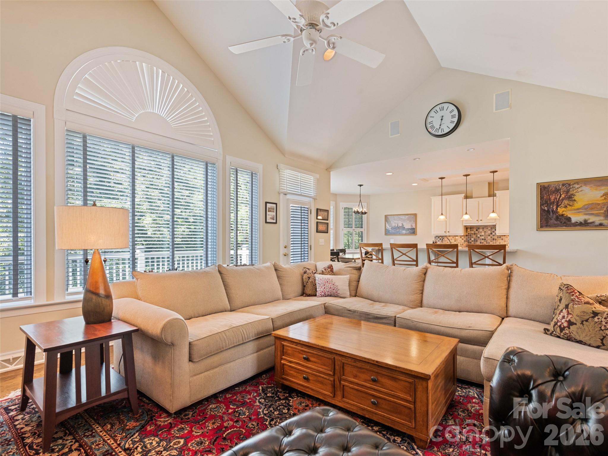 High Vista Falls - Residential