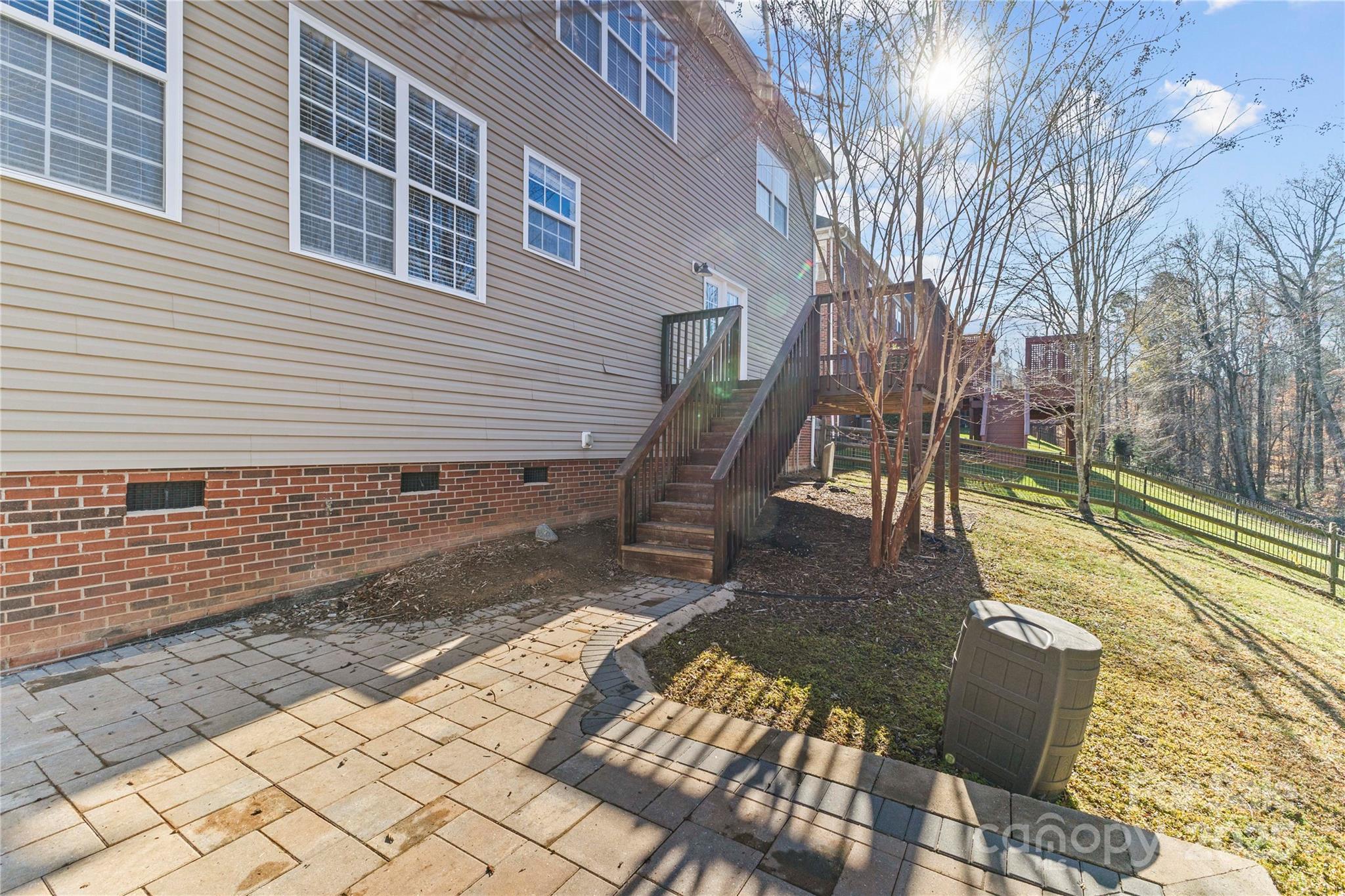 Highland Creek - Residential