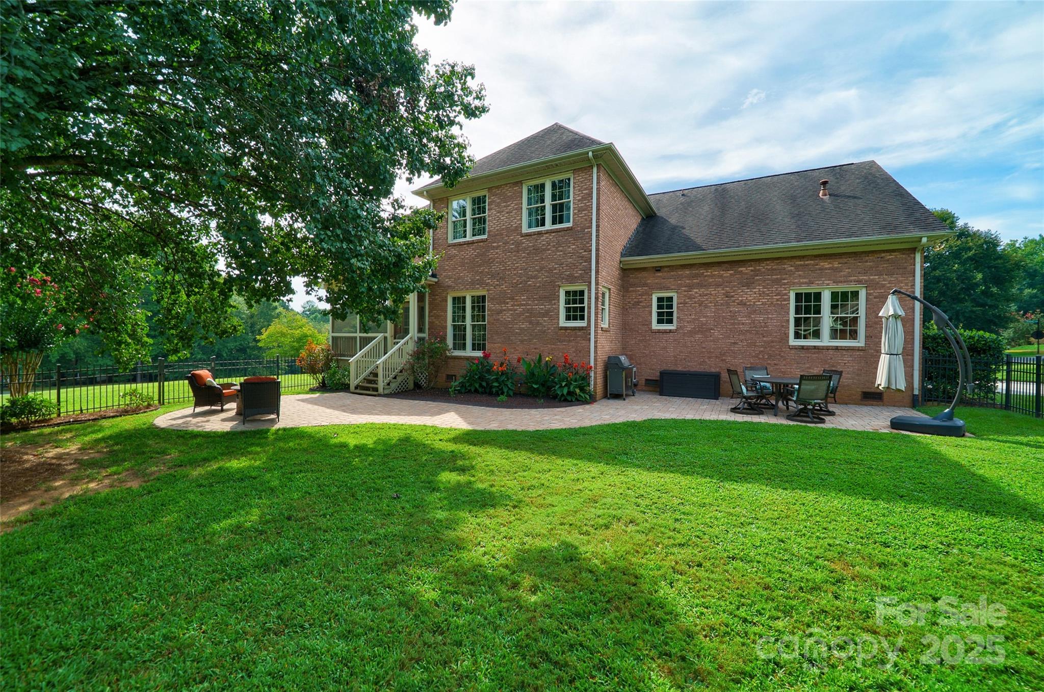 Huntington Farms - Residential