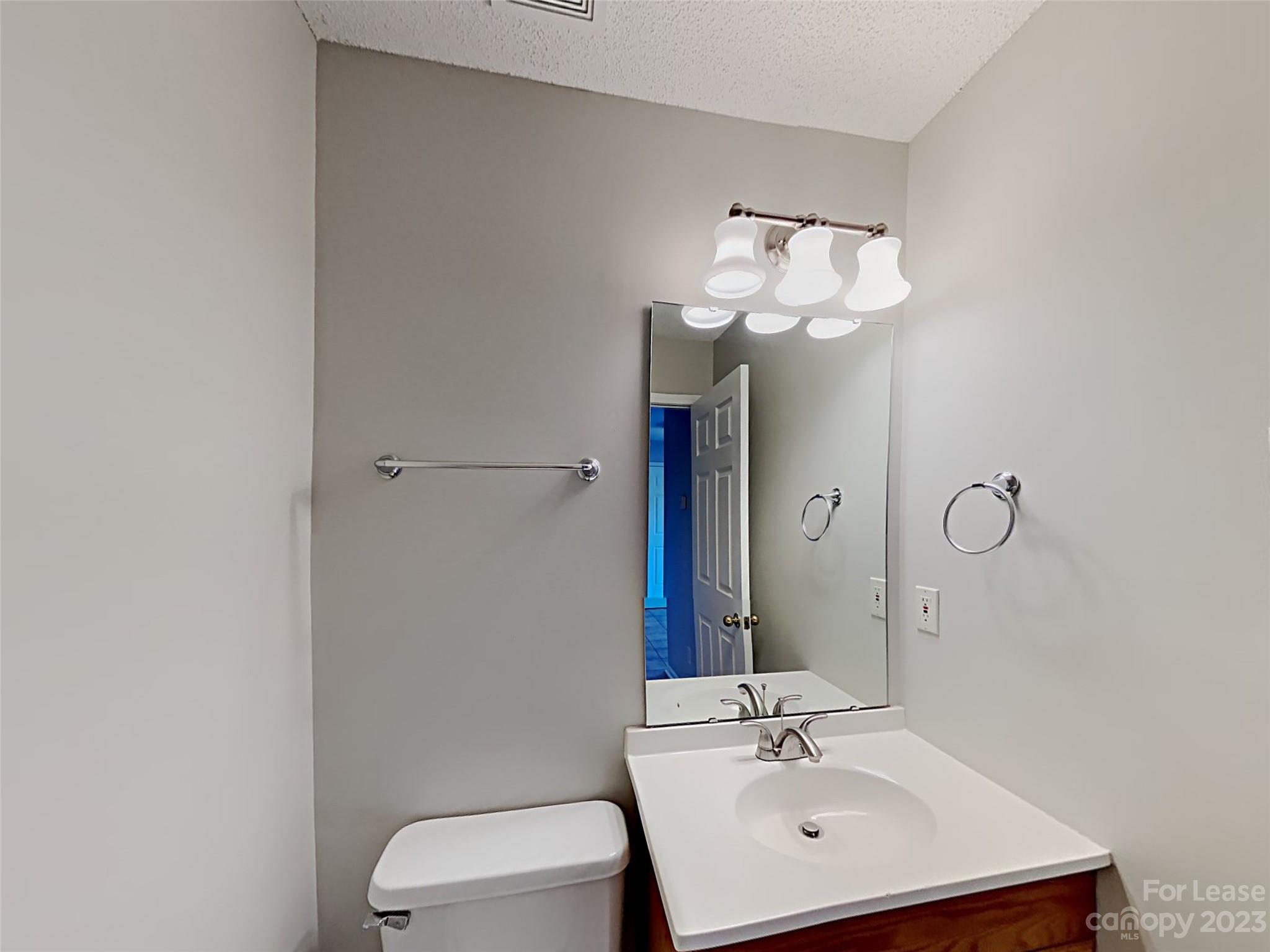 Unknown - Residential Lease