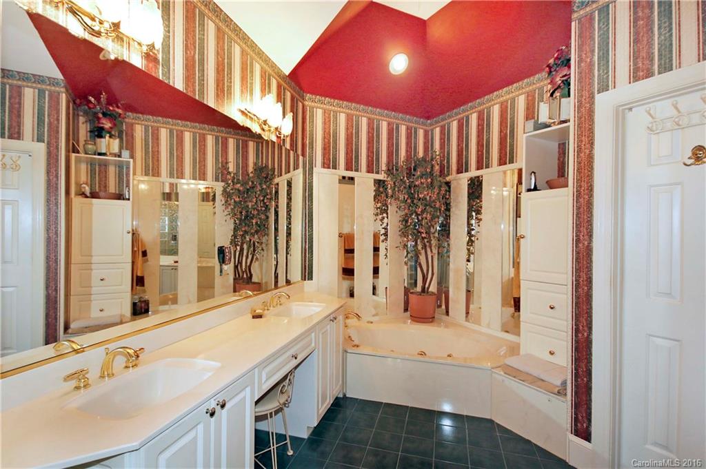 Bridgeport - Residential