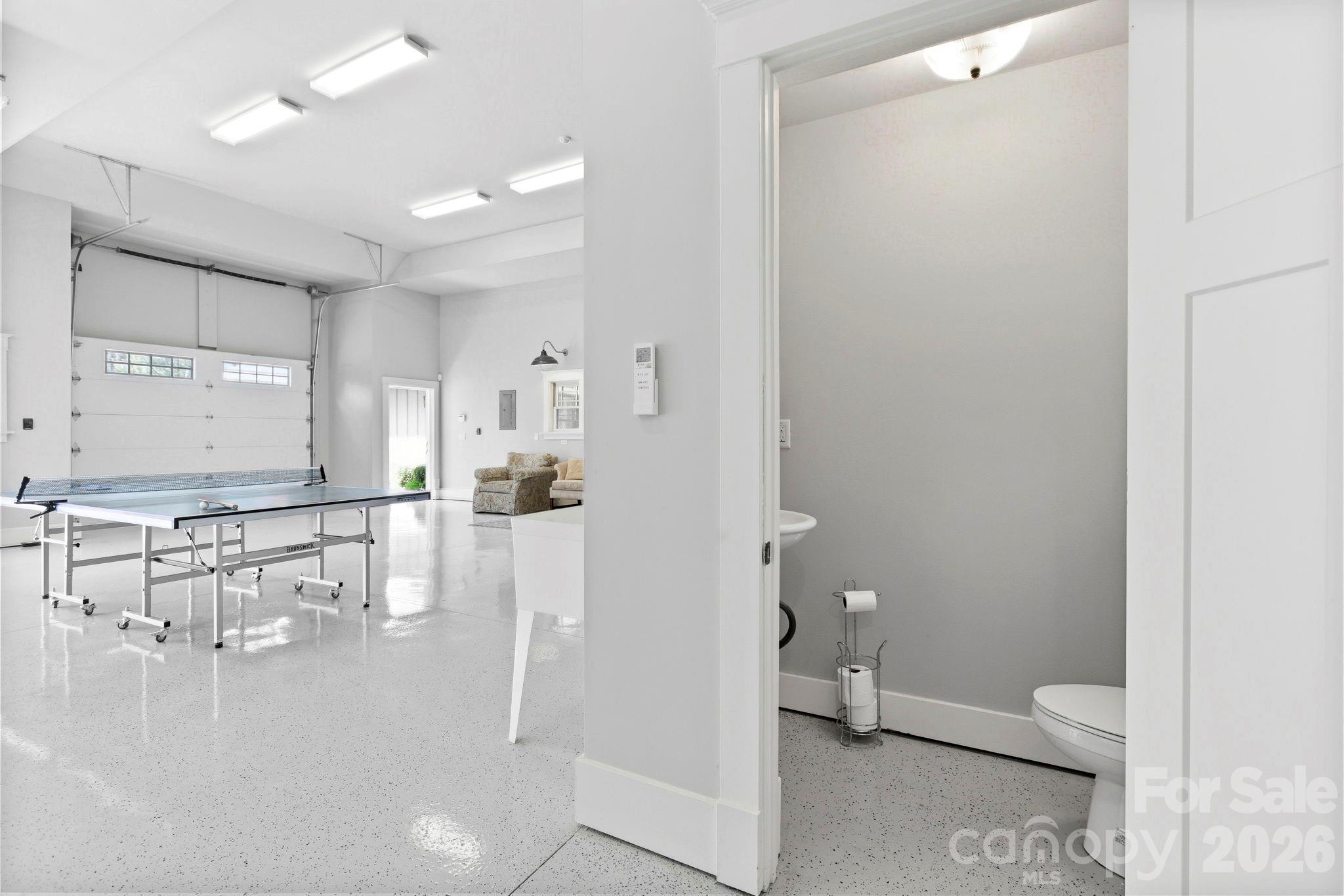 Ashbrook - Residential