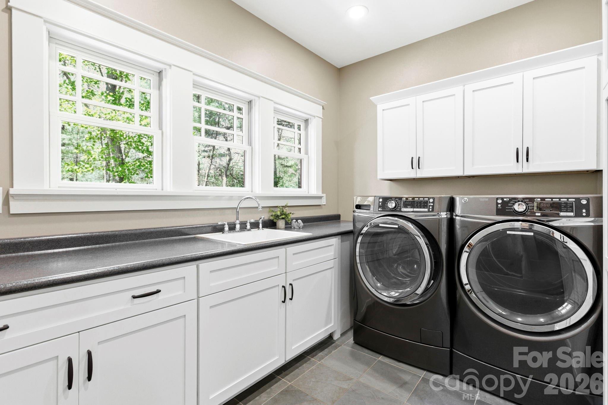 Ashbrook - Residential