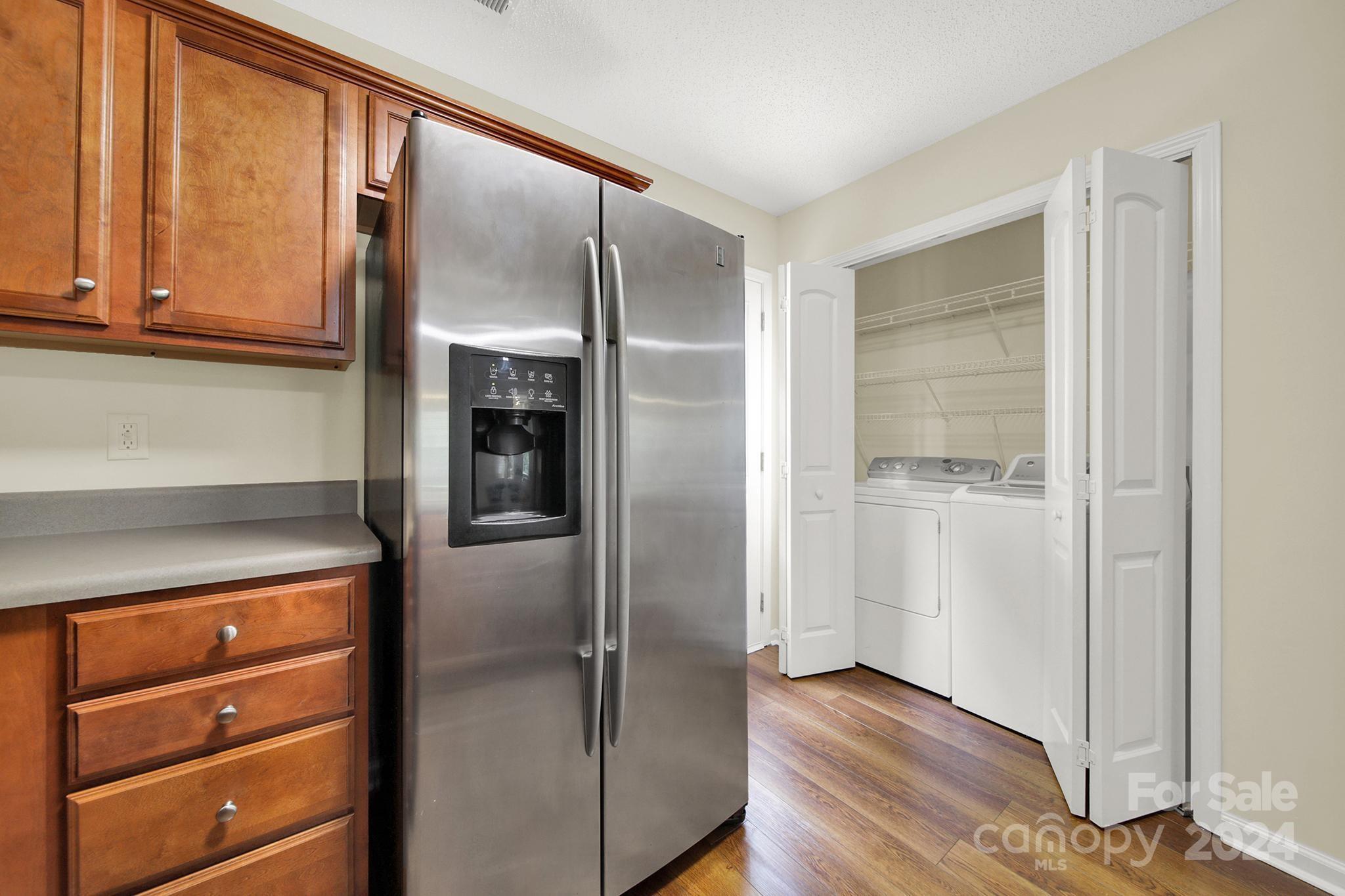 Avery Lake - Residential