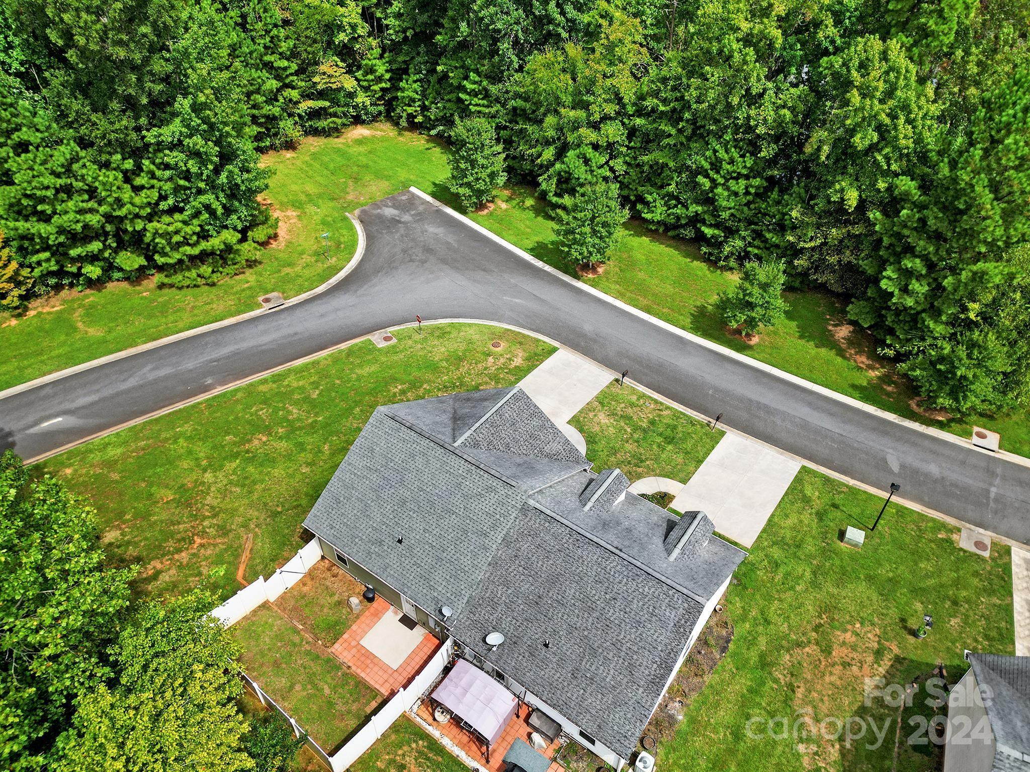 Avery Lake - Residential