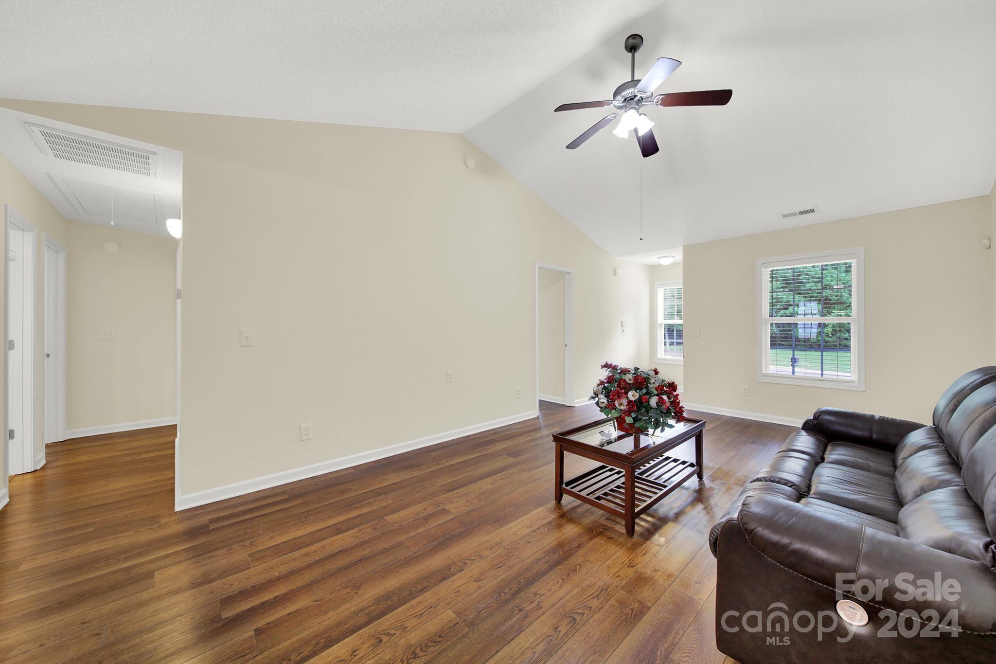 Avery Lake - Residential