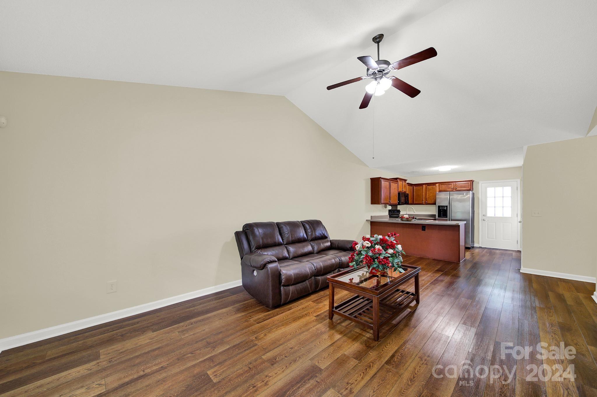 Avery Lake - Residential