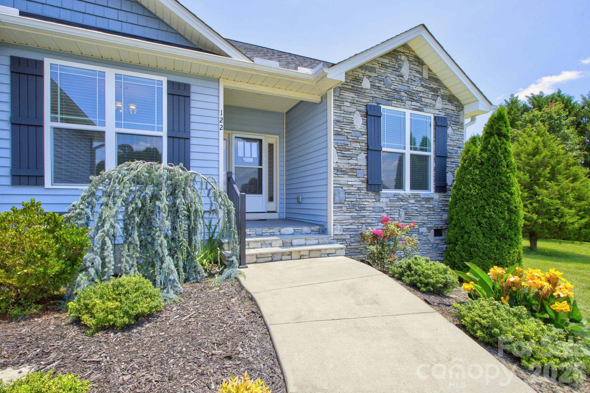 122 Cheraw Lane