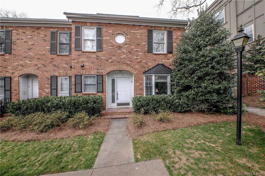 Amazing Value and Location in Elizabeth!  Rarely offered end unit condo with the largest yard in the complex. This gorgeous home features a two master suites, a renovated eat-in kitchen with granite counters, stainless Whirlpool appliances, cherry cabinets, and light hardwoods on the lower level. This condo also gets great light with a screened in porch that includes a storage unit.  Walking distance or a short trolley ride to Elizabeth Ave/Elem, Novant, Independence Park, and Midwood!