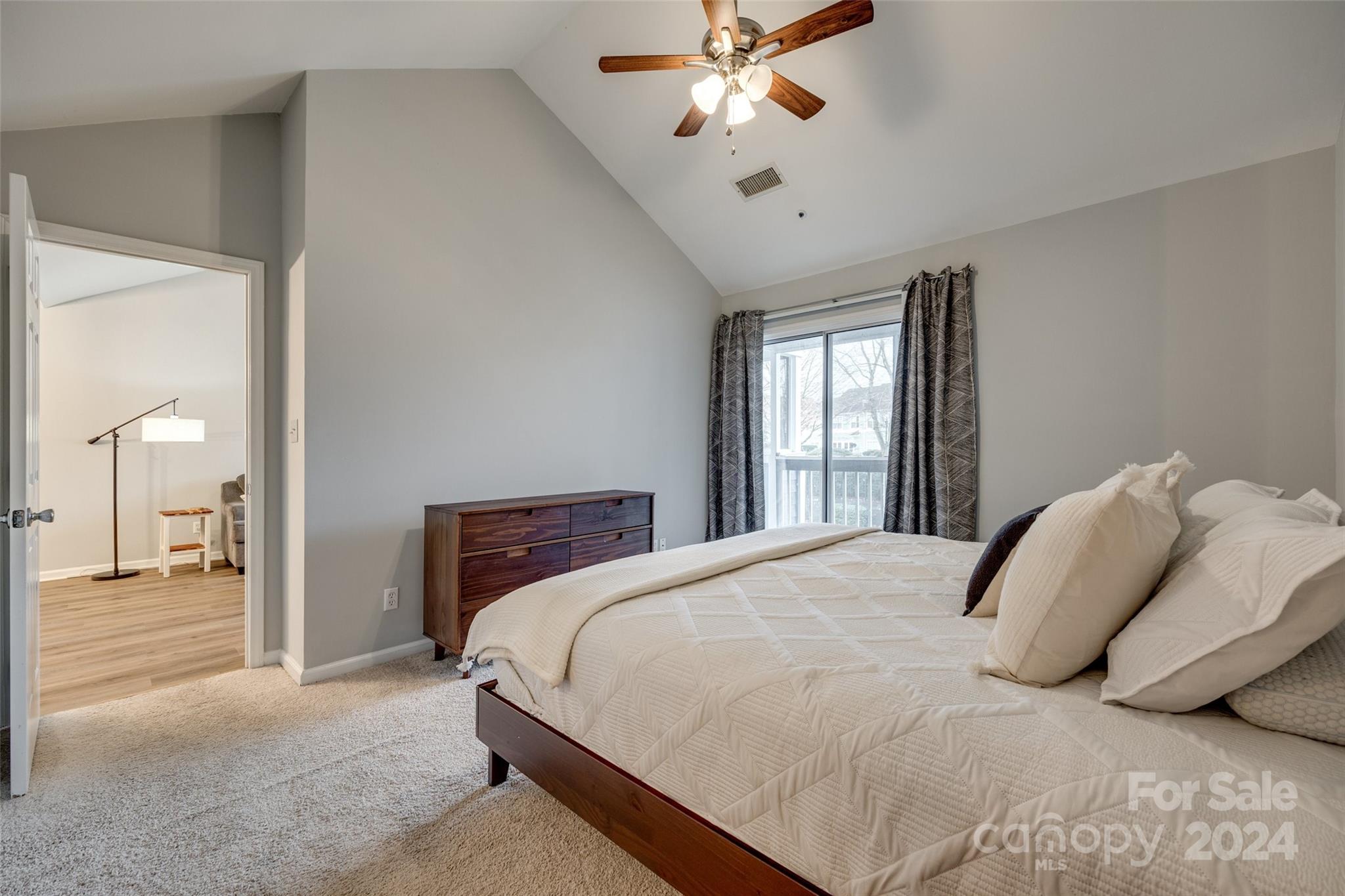 Vineyard Point Bayview - Residential