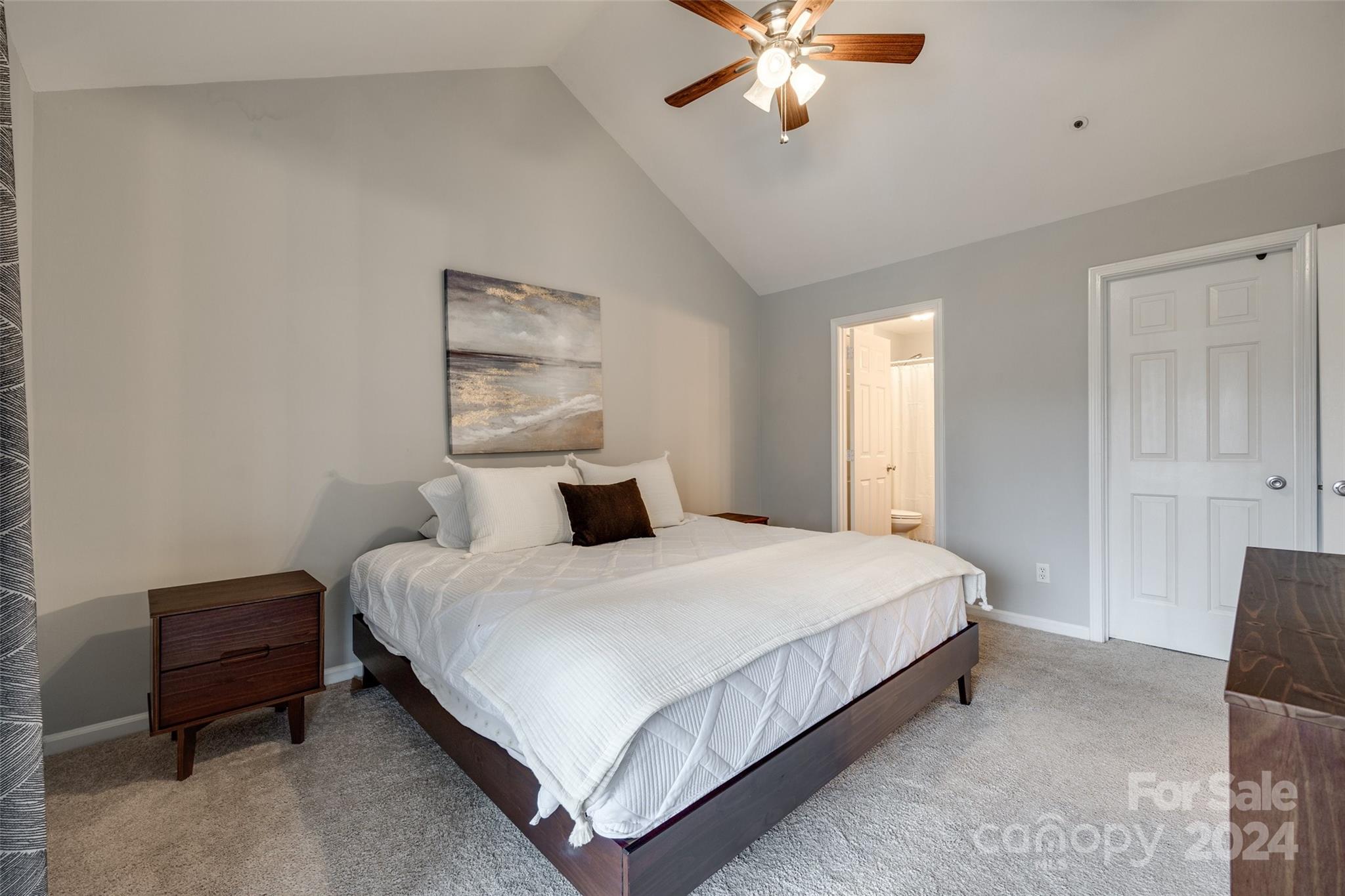 Vineyard Point Bayview - Residential