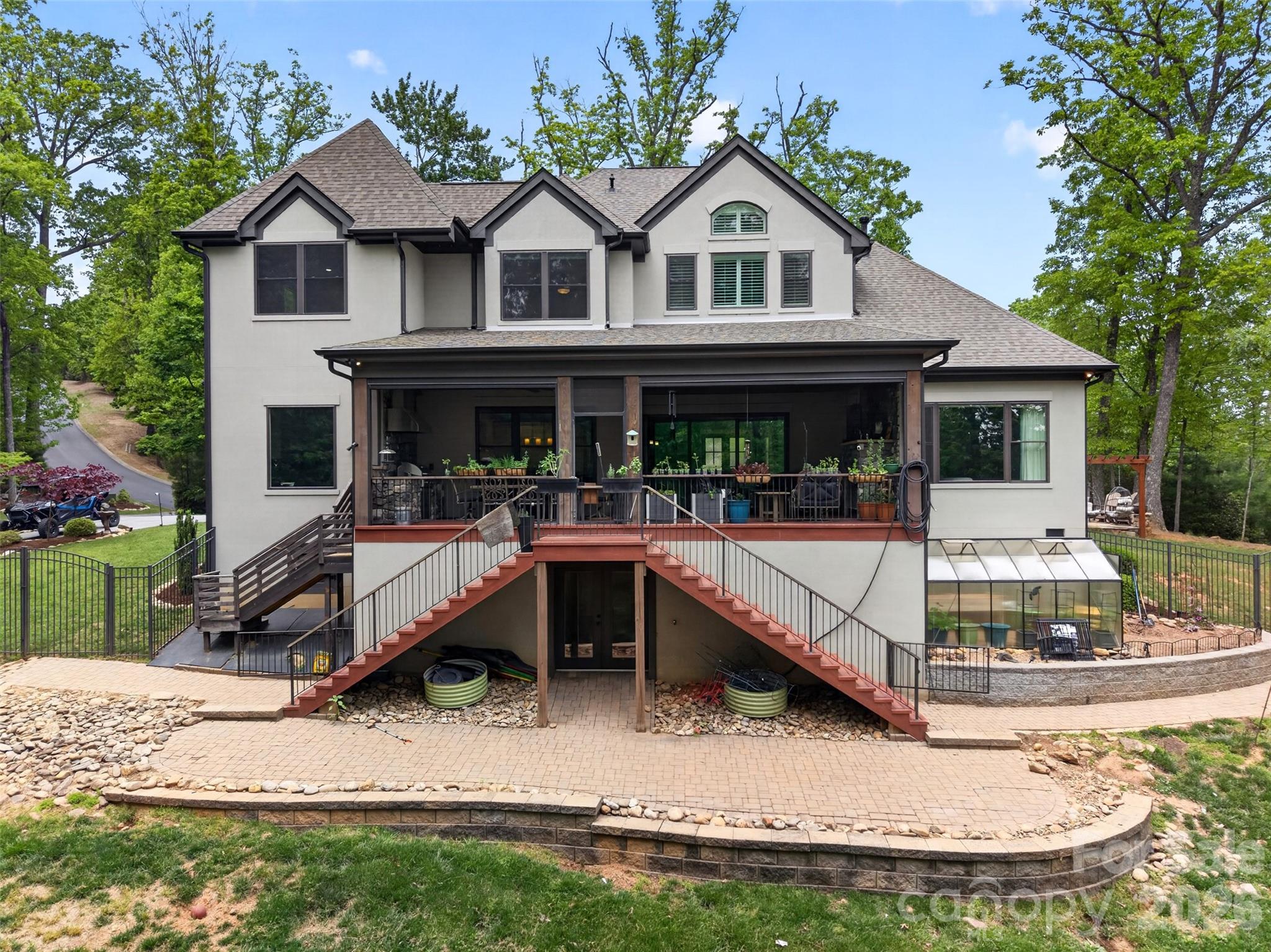 The Homestead at Mills River - Residential