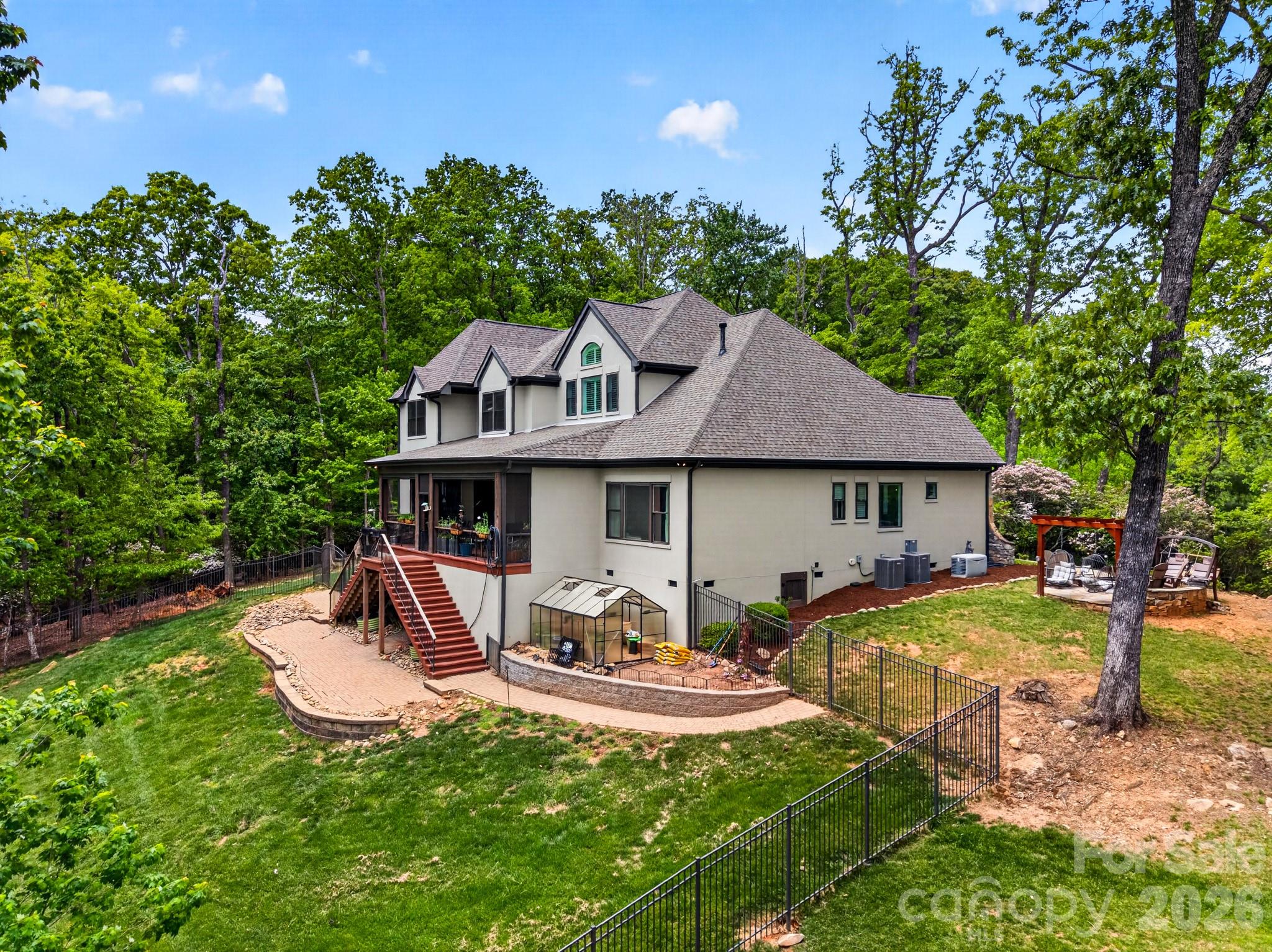 The Homestead at Mills River - Residential