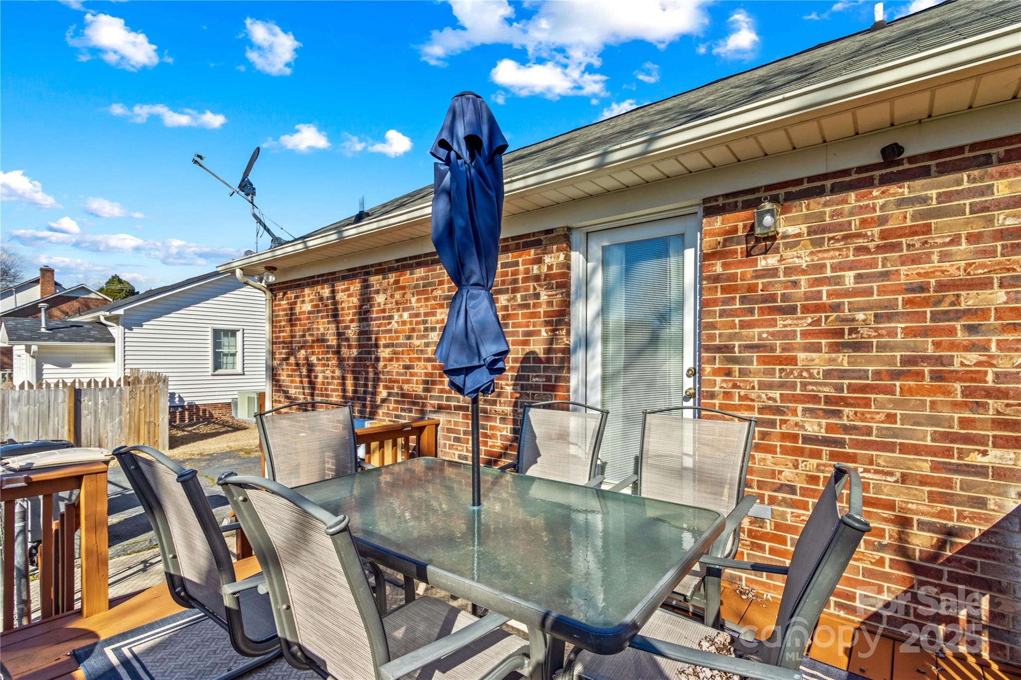 Medlin Crossing - Residential