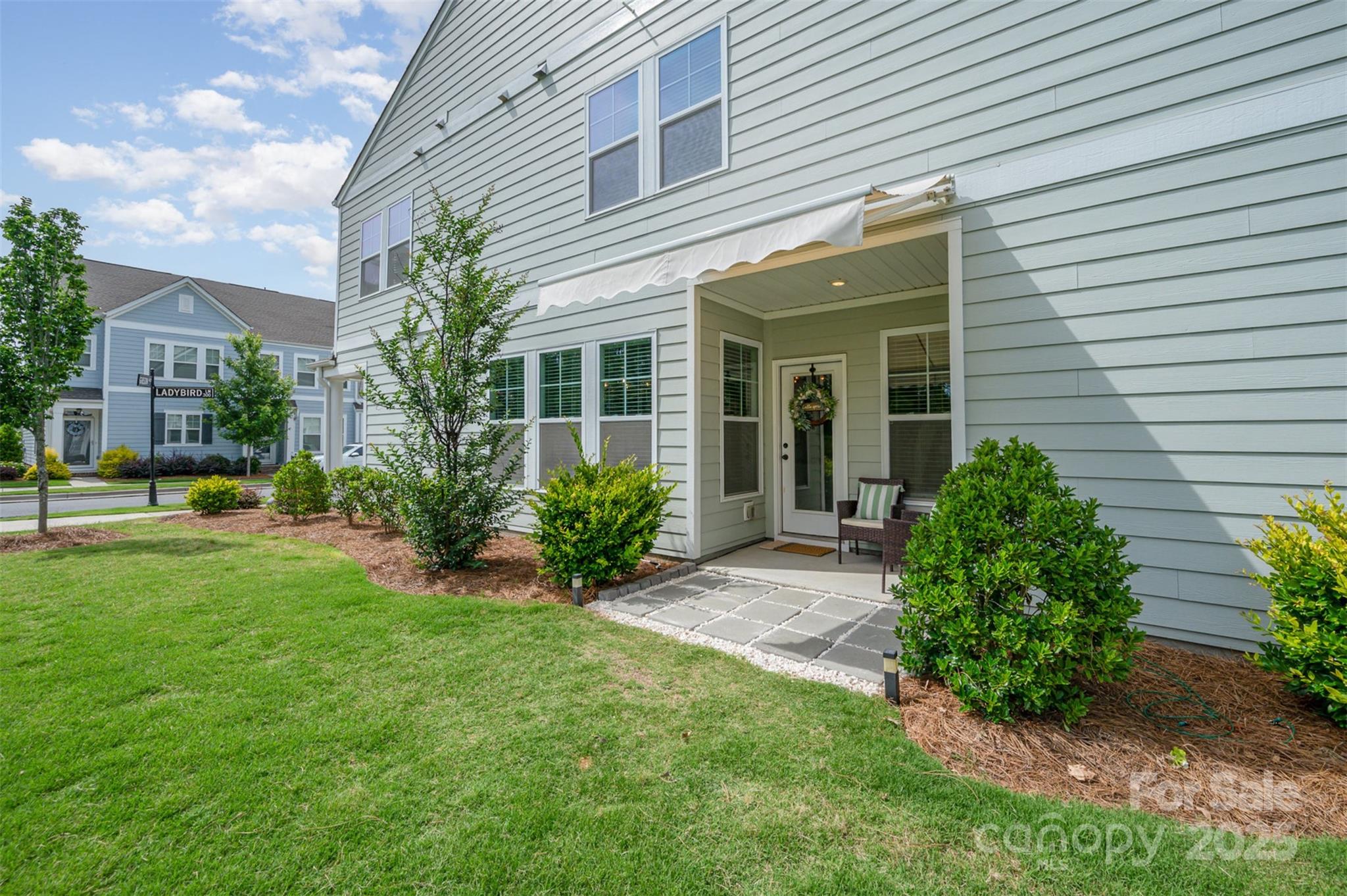 355 Ladybird Lane