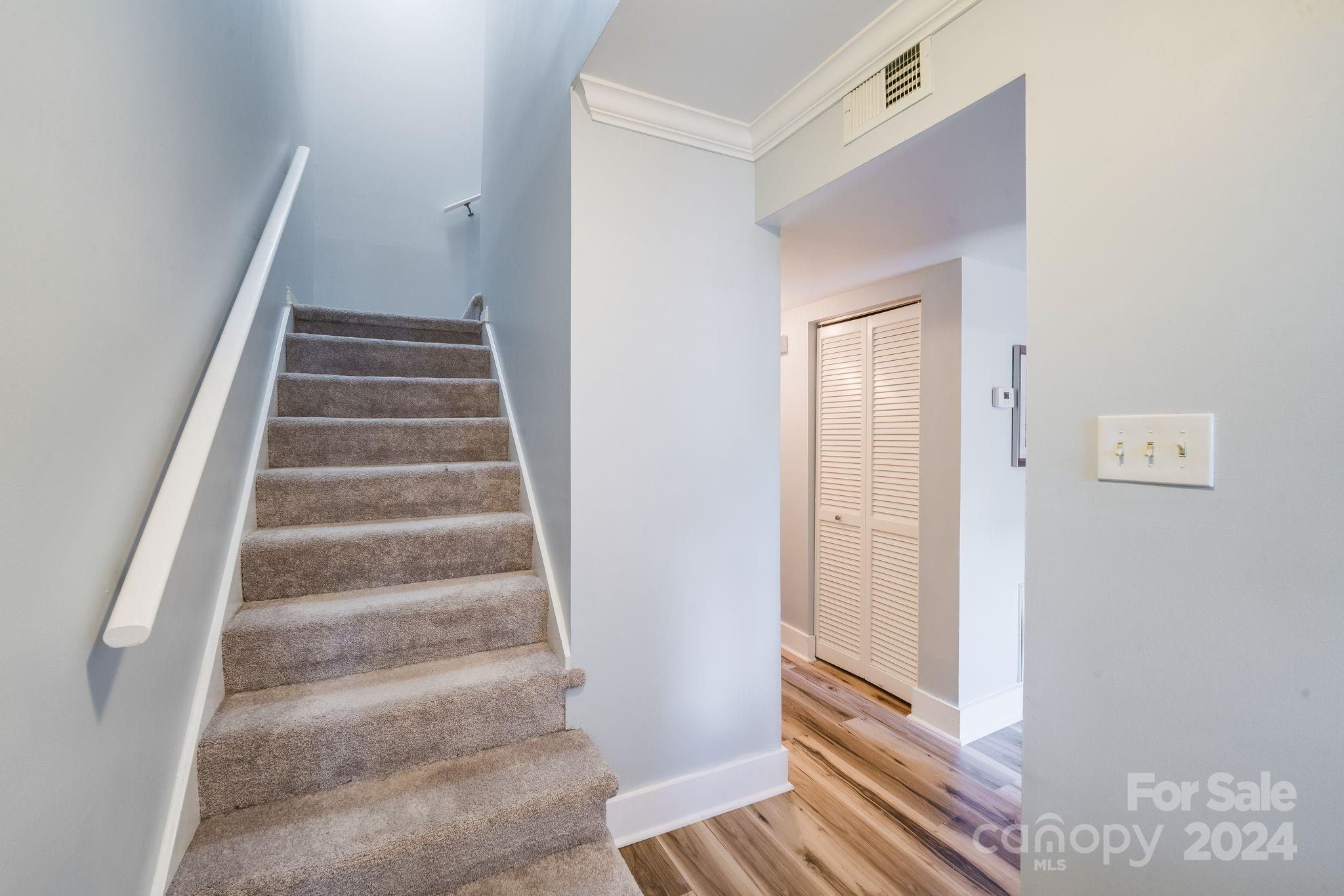 Sir Johns Hill - Residential