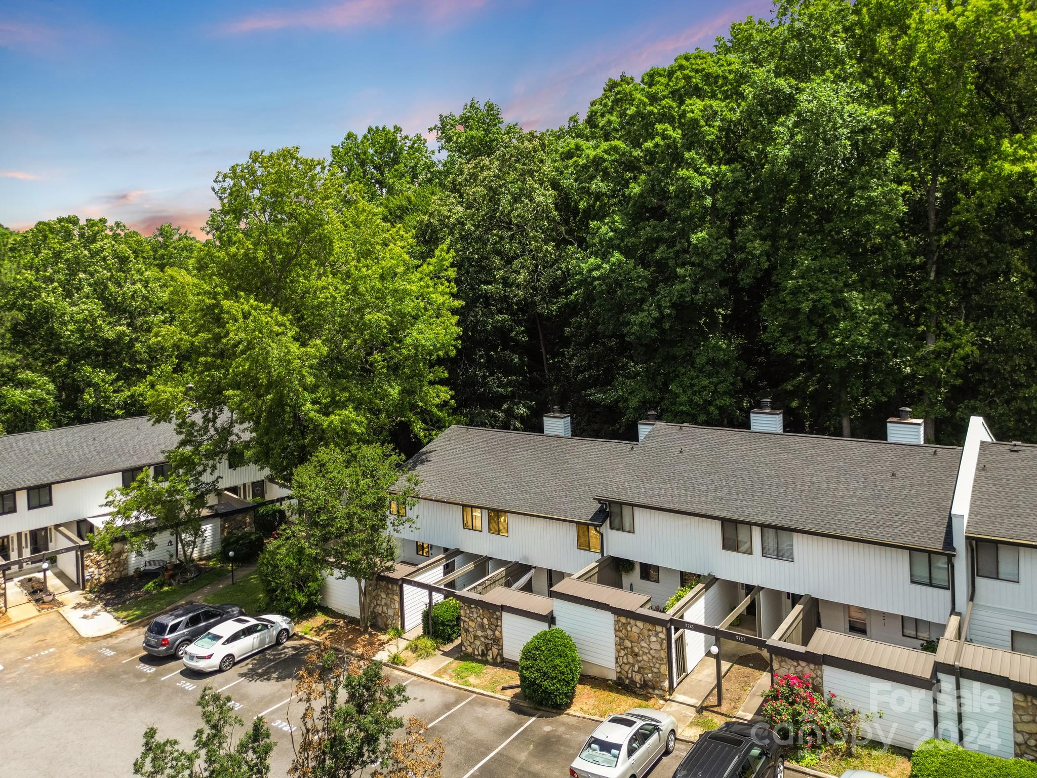 Sir Johns Hill - Residential