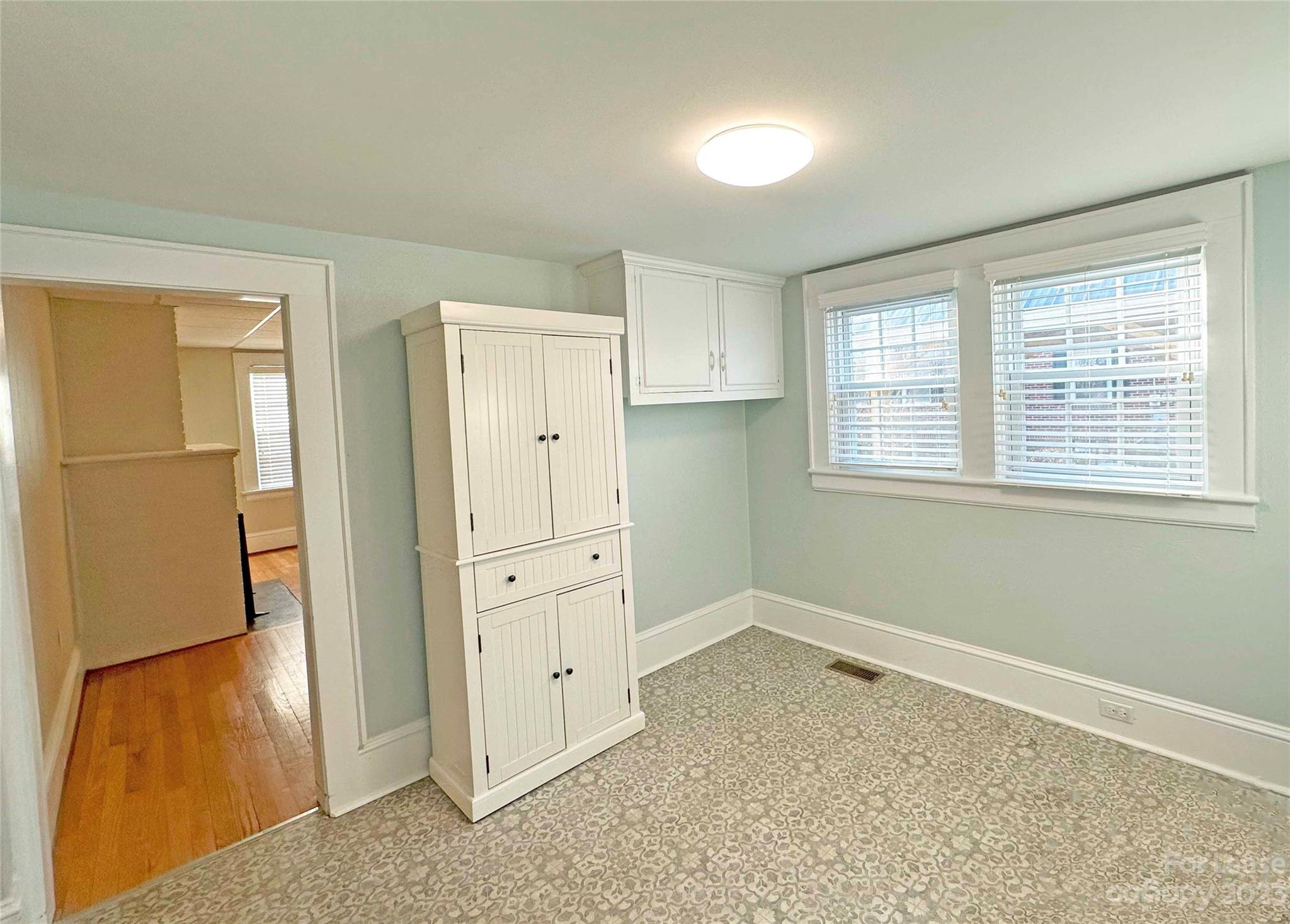 Fairview Park - Residential Lease