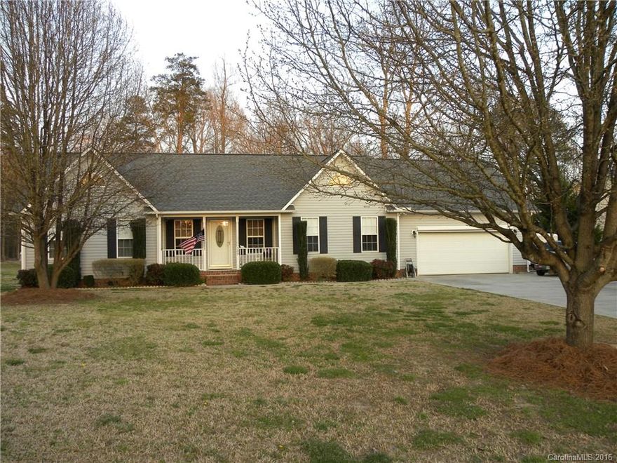 MOVE IN READY HOME.....ranch with three bedrooms and two baths.  Open dining room with vaulted ceiling, kitchen has been updated with eat in breakfast area.  The new family room addition is wonderful, open, bright, vaulted ceiling and a fireplace.  There is an upstairs bonus/craft room.  Across the street from the Clover Community park where you can enjoy walking trails around the lake, picnic area, disc golf, fenced rec. area playground, soccer field and baseball fields.