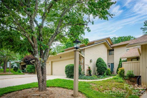 Photo of 106 Deerlake Drive, Asheville, NC 28803 (MLS # 4403327)