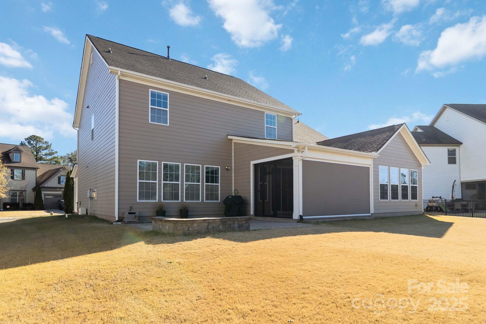 The Palisades - Residential