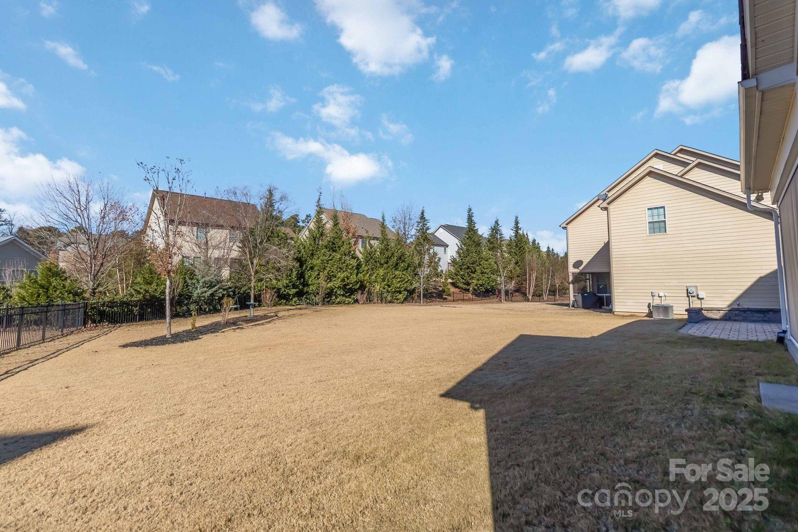 The Palisades - Residential