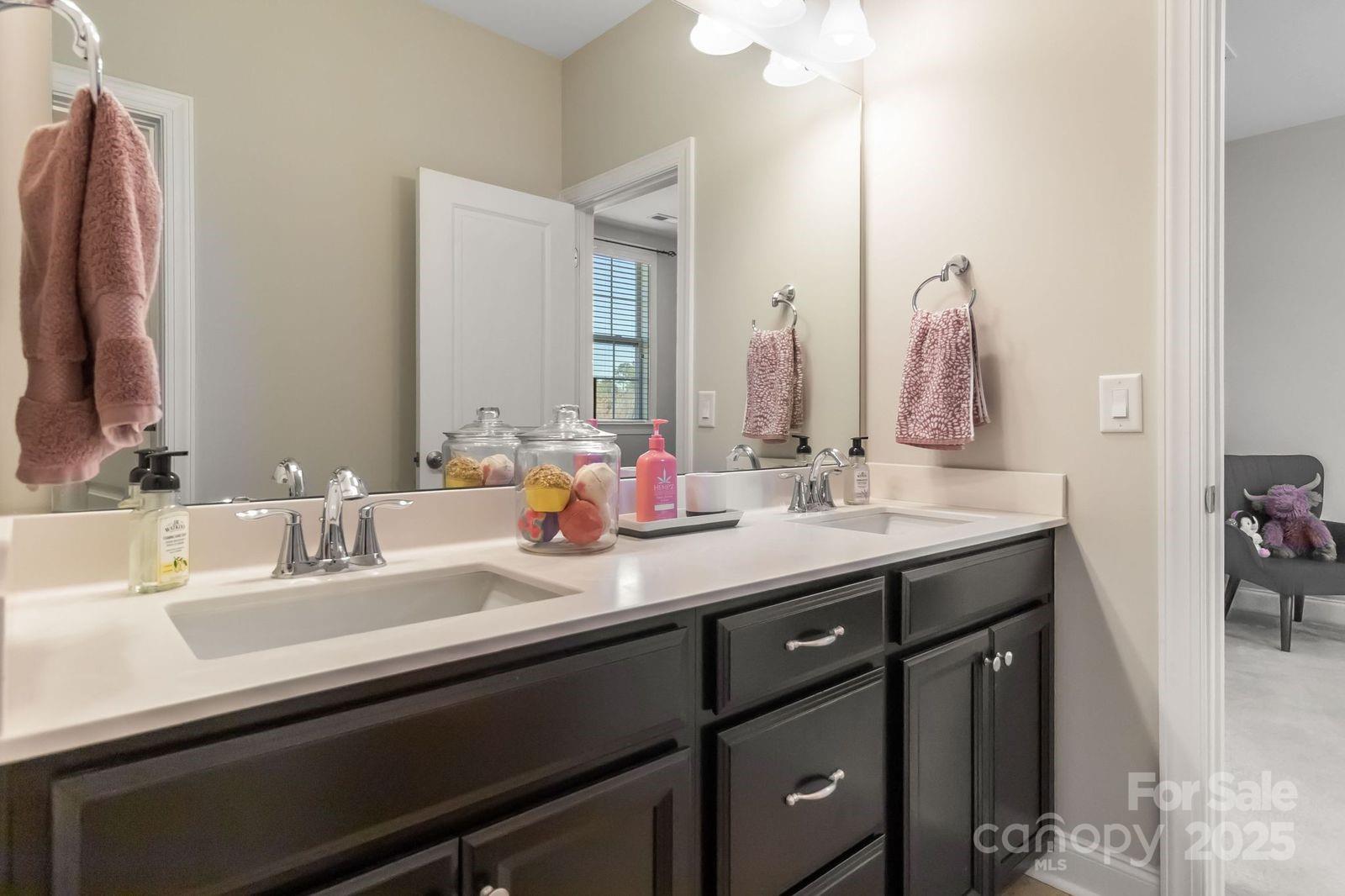 The Palisades - Residential