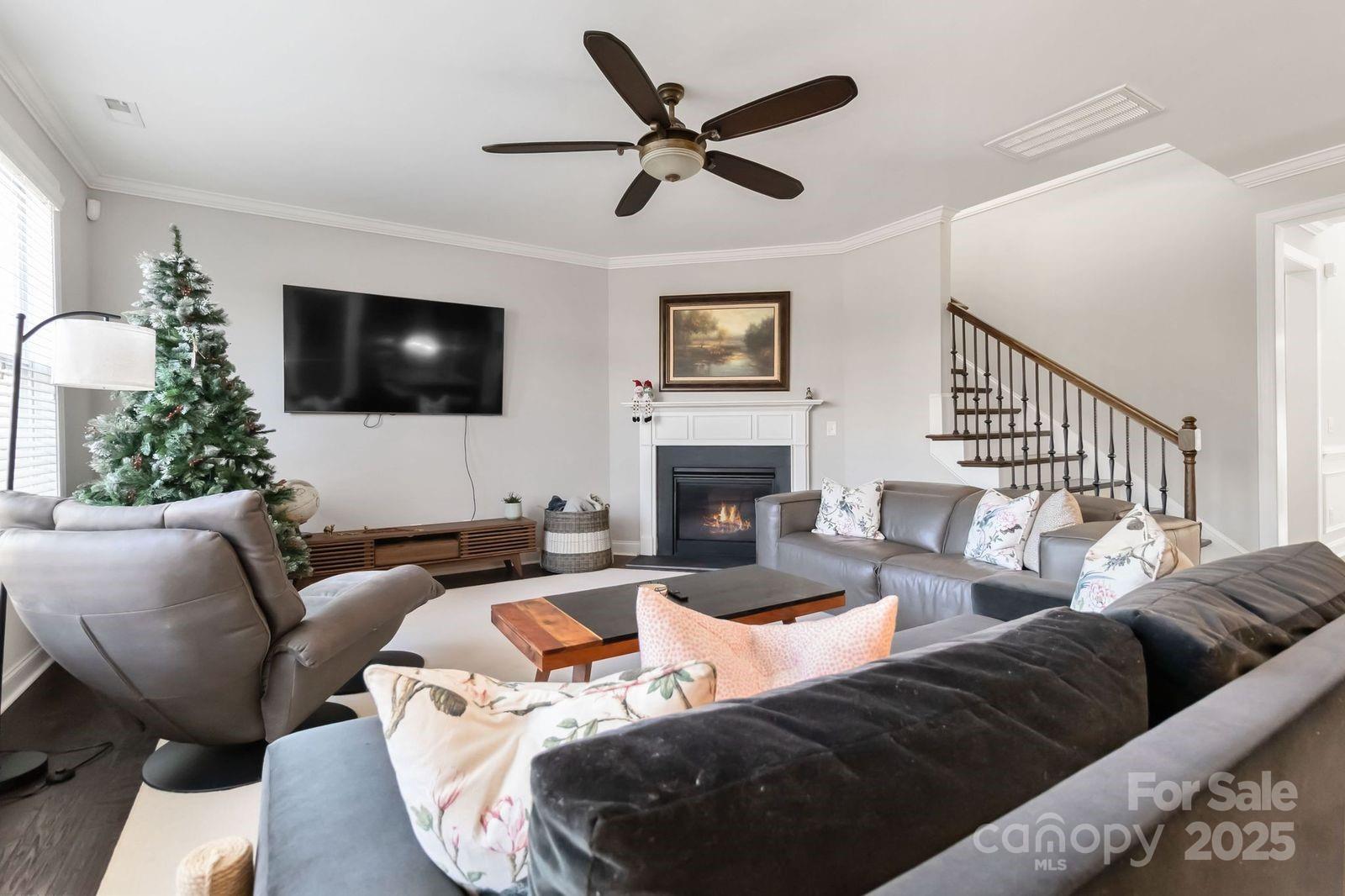 The Palisades - Residential